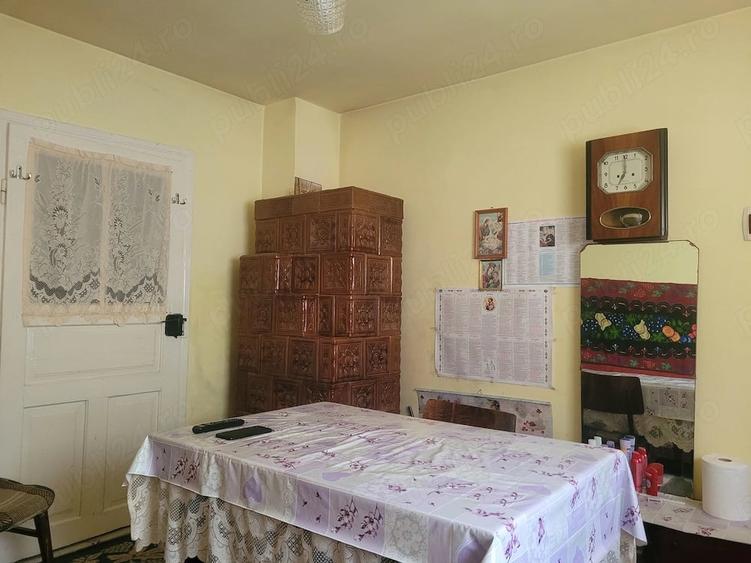 Casă cu Teren 1350 Mp în Gutinaș