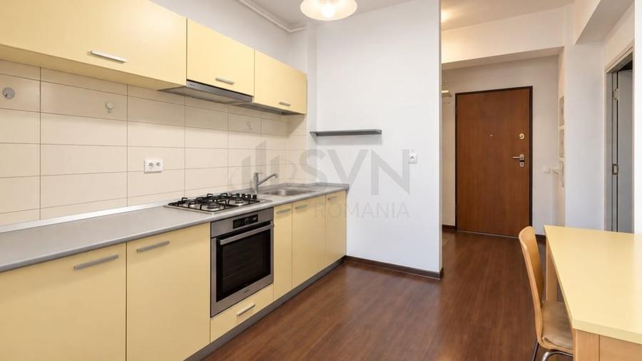 Apartament cu 3 camere decomandat, mobilat în Străulești