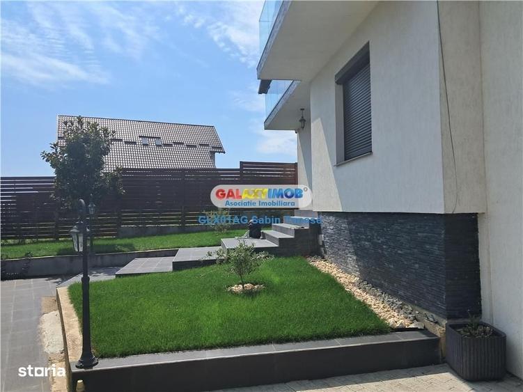 Casă cu 4 camere în Geamăna