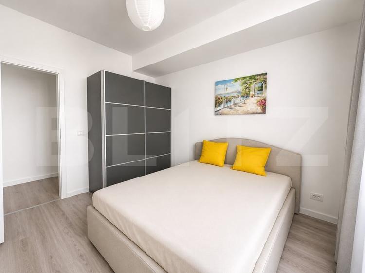 Apartament cu 3 camere semidecomandat, mobilat în Circumvalațiunii