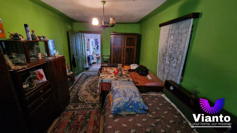 Casă individuală cu 4 camere cu Canalizare în Nou