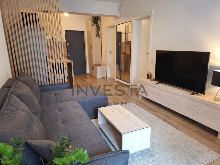 Apartament cu 2 camere semidecomandat, mobilat în Mărăști