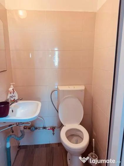 Spațiu comercial, de 38 mp, în Central