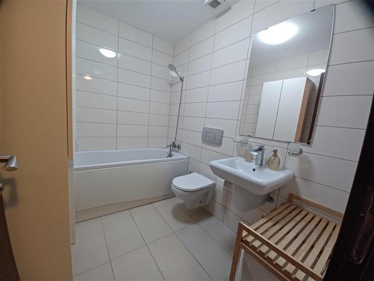 Apartament cu 2 camere decomandat în Pipera