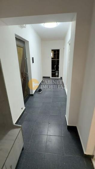 Nicolina 1 - 3 camere decomandat - 2 bai - etaj 3/8 - boxa - 8