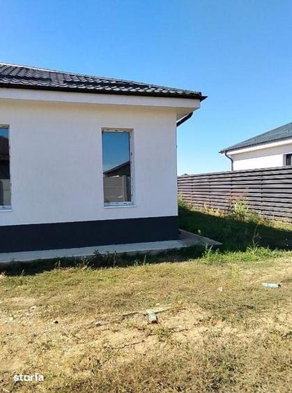 Casă cu 4 camere cu Teren 500 Mp în Central