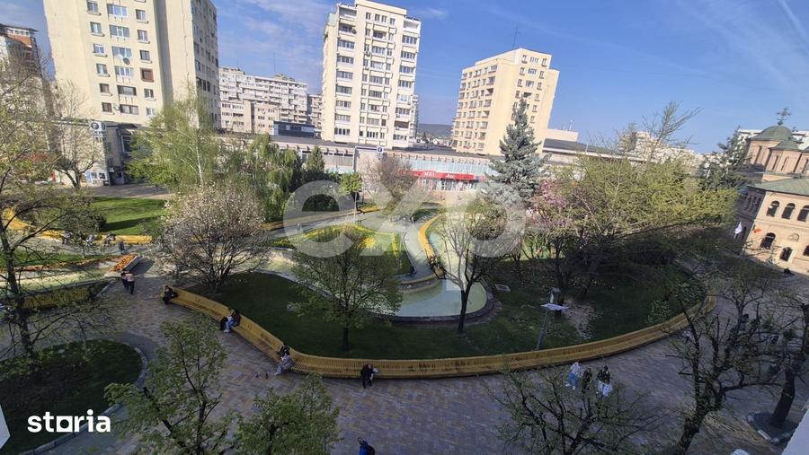 Apartament cu 3 camere decomandat, mobilat în Central