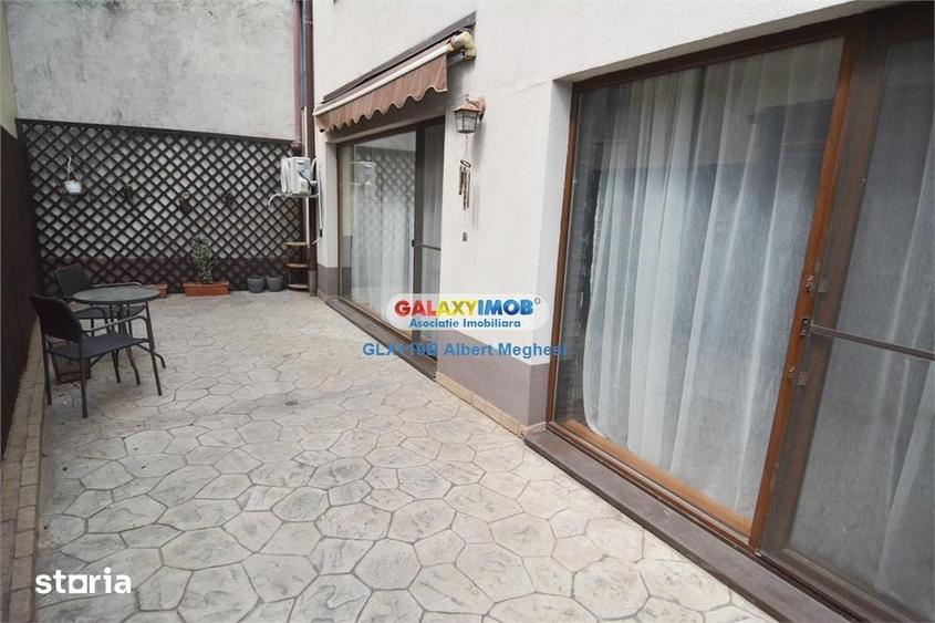 Apartament cu 2 camere, mobilat în Parcul Carol