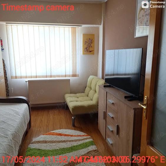 Apartament cu 3 camere semidecomandat în Fălticeni