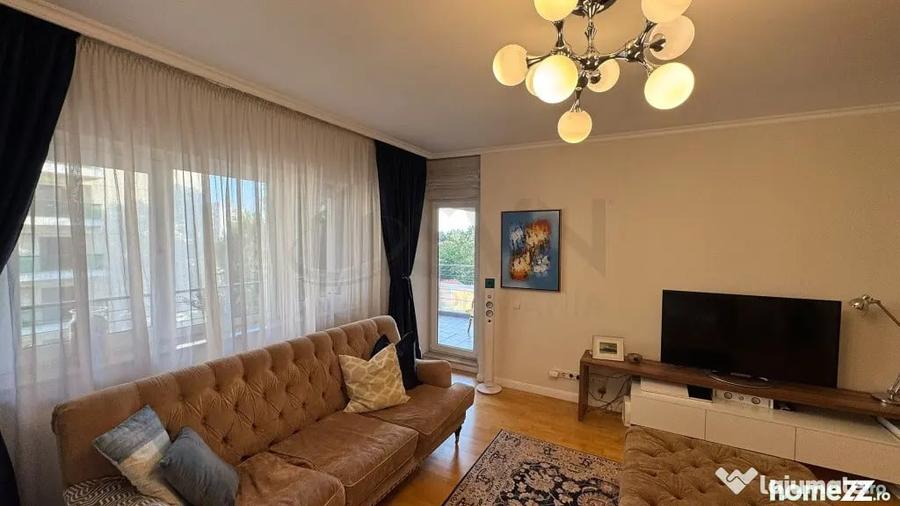 Apartament cu 3 camere decomandat în Lacul Tei