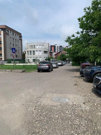 Teren Construcții intravilan de 500 mp, în Primo