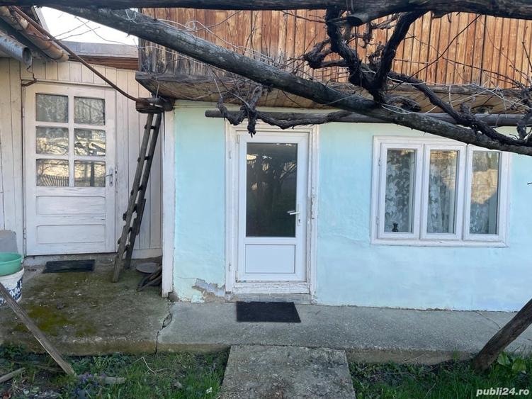 Casă cu 4 camere cu Teren 815 Mp în Târgu Neamț