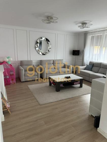 Duplex cu 4 camere cu Canalizare în Pipera