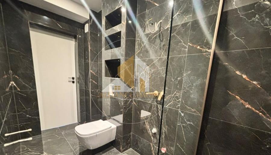 Apartament cu 4 camere decomandat, mobilat în Nord-Vest