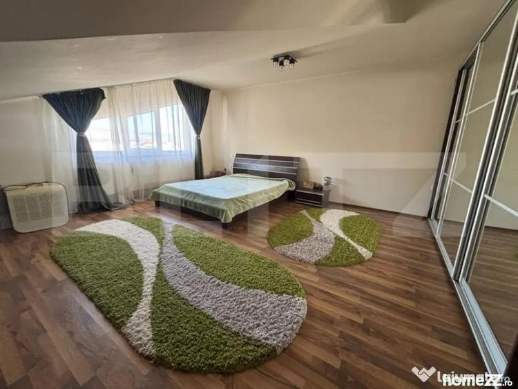 Apartament cu 3 camere semidecomandat în Florești
