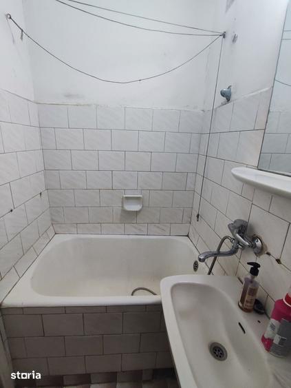Apartament cu 2 camere semidecomandat în Inel II