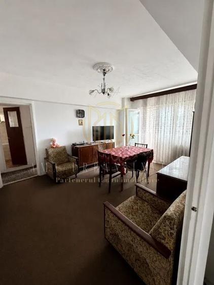 Apartament cu 2 camere semidecomandat, mobilat în 1 Decembrie 1918