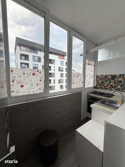 Apartament cu 2 camere semidecomandat în Florești