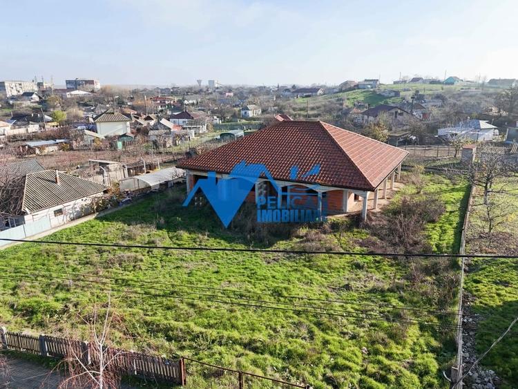 Casă individuală cu 4 camere cu Garaj în Mahmudia