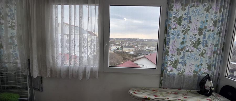 Apartament cu 2 camere decomandat în Vest
