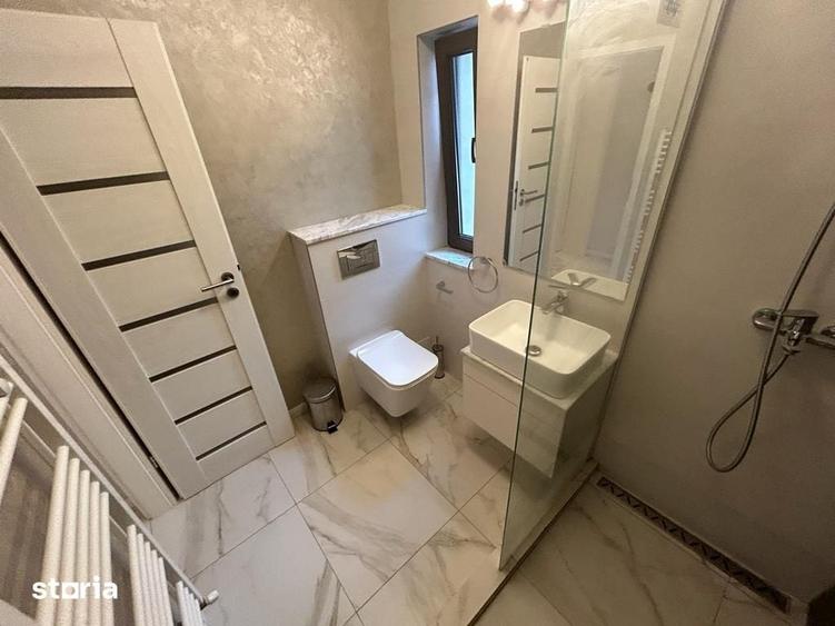 Apartament cu 3 camere decomandat în Blejoi
