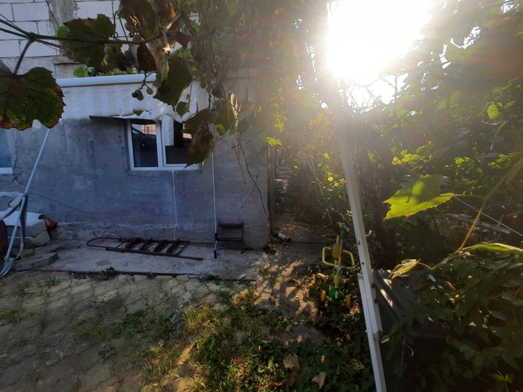 Casă individuală cu 10 camere cu Canalizare în Giurgiului