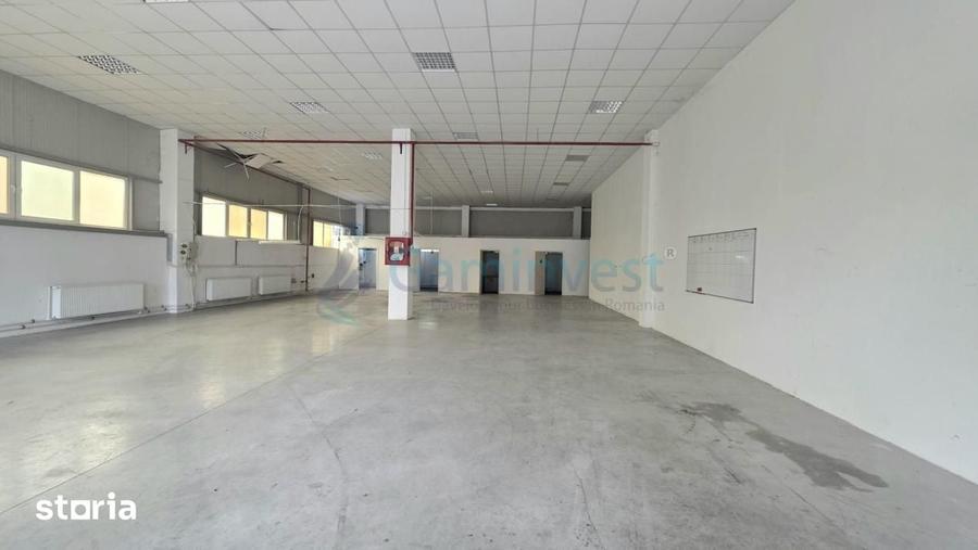 Spațiu comercial, de 300 mp, în Iosia