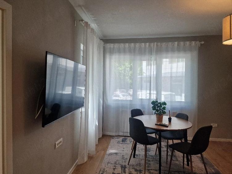 Apartament cu 2 camere decomandat în Elisabetin