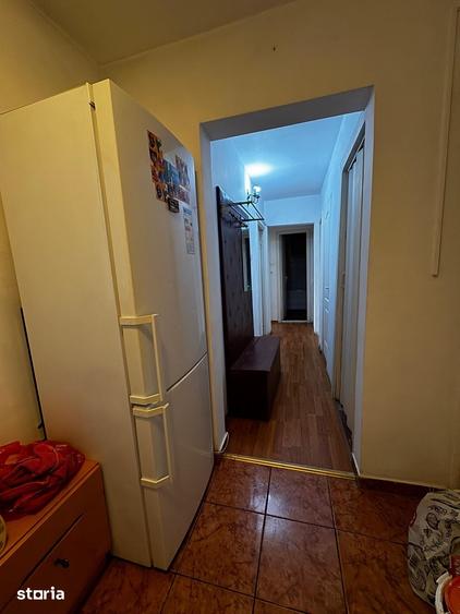 Apartament cu 3 camere decomandat în Olimpia-Stadion