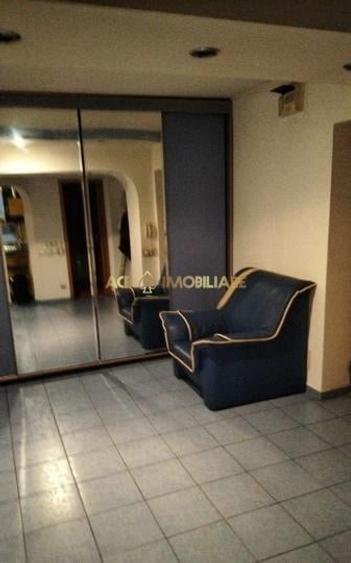 Apartament cu 2 camere decomandat, mobilat în Nerva Traian