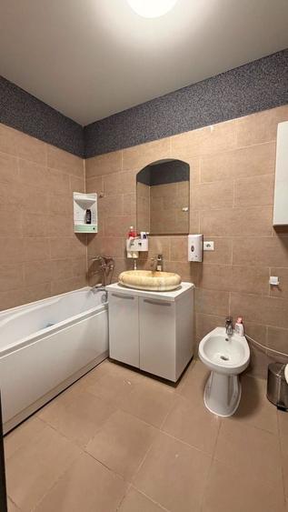 Apartament cu 3 camere decomandat în Bd. Coșbuc