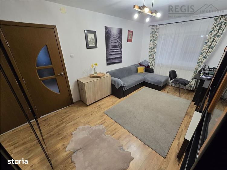 Apartament cu 3 camere decomandat în Scriitorilor