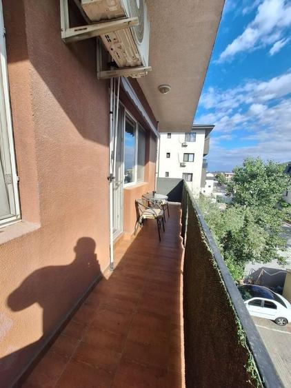 Apartament cu 3 camere decomandat, mobilat în Dobroești