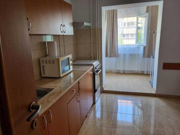Apartament cu 2 camere decomandat în Mărăști