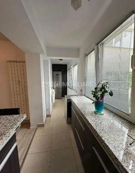 Apartament cu 2 camere semidecomandat în Iancului