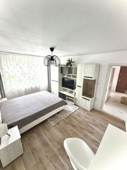 Garsonieră decomandată în Complex Studențesc