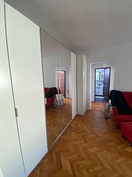 De inchiriat apartament 2 camere Aleea Carpati - 8