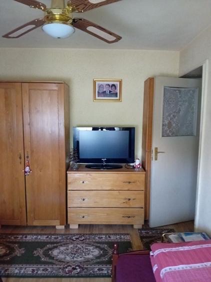Apartament cu 2 camere semidecomandat în Grădiște