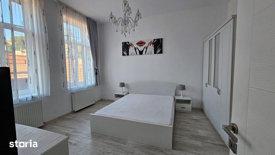 Garsoniera lux,Centrul Istoric-parcul Saguna,mobilata modern,370 Euro - 1