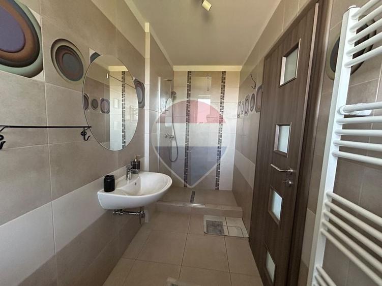 Apartament modern cu 2 camere și parcare inclusă - Strada Răzoare - 6