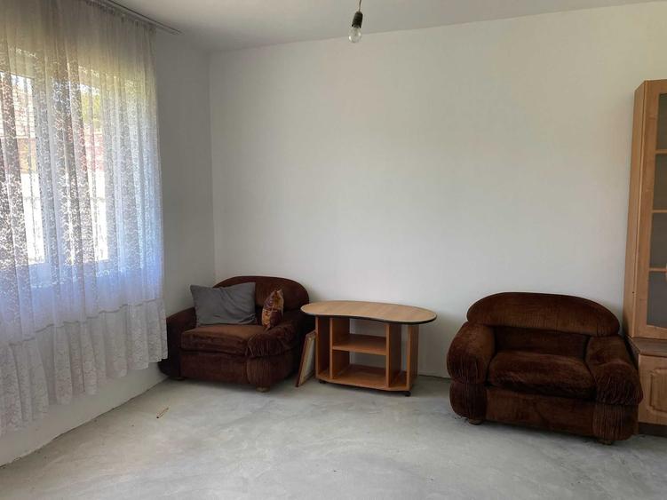 Casă cu 4 camere în Letca