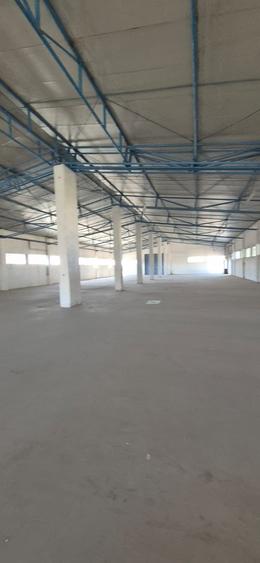 Spațiu industrial, de 2,411 mp, în Potlogi