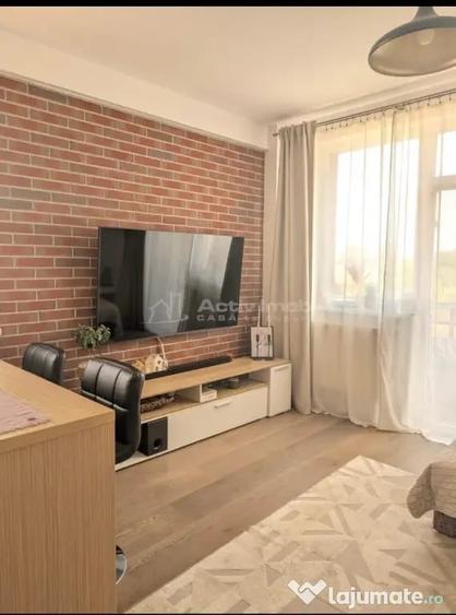 Apartament cu 3 camere decomandat în Vârteju