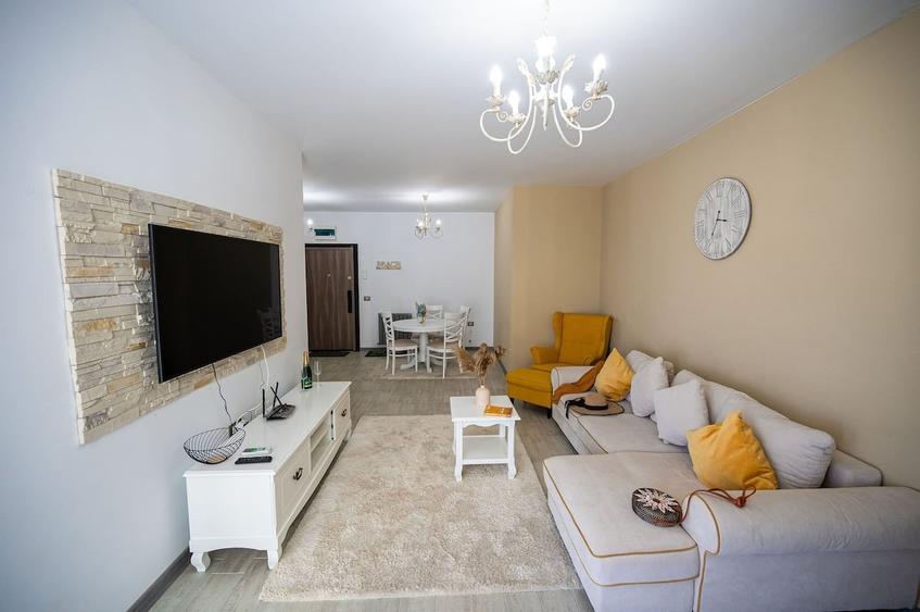 Apartament cu 2 camere decomandat în Mamaia-Sat