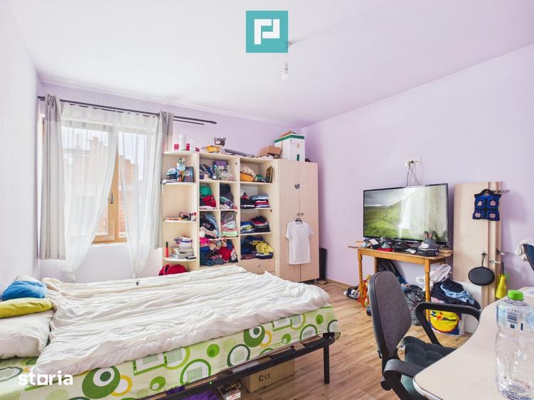 Casă cu 3 camere cu Canalizare în Sânmartin