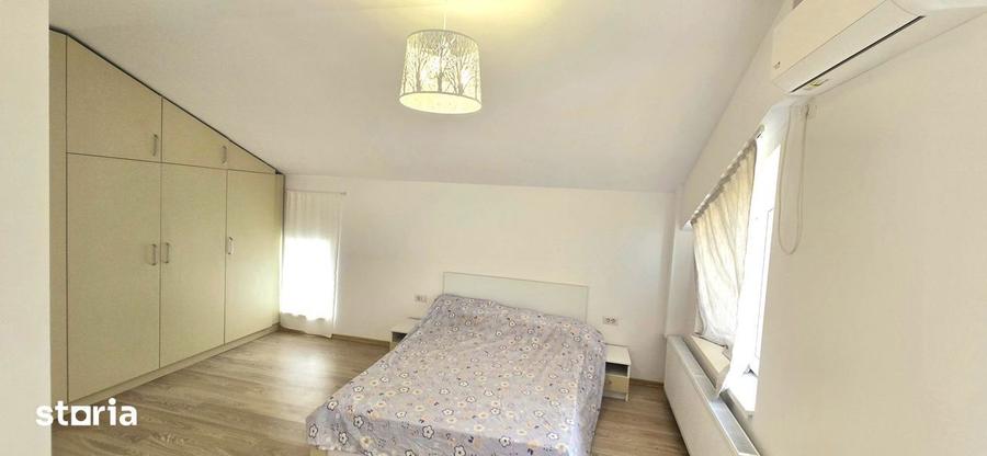 Casă cu 5 camere cu Teren 330 Mp în Ferme