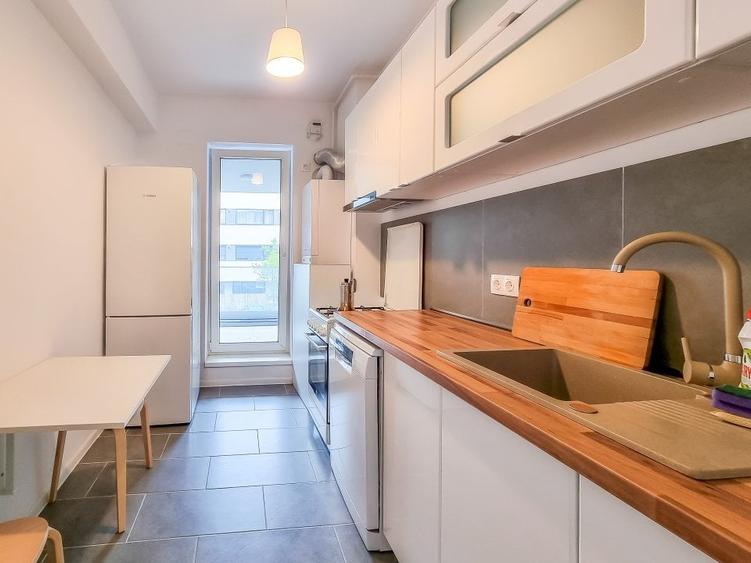 Apartament cu 2 camere decomandat, mobilat în Chitila