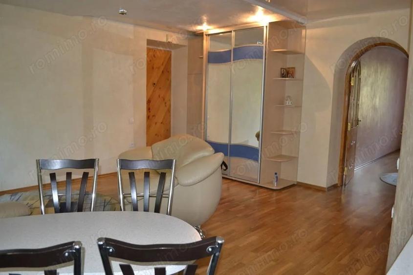 Apartament cu 2 camere semidecomandat în Sebastian