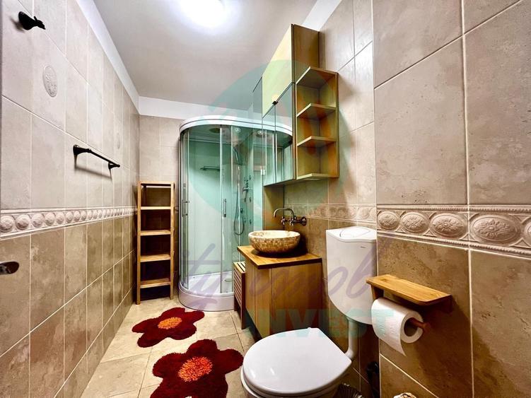 Apartament cu 4 camere semidecomandat, mobilat în Cișmigiu