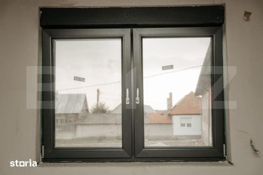 Casă cu 5 camere cu Teren 3588 Mp în Central